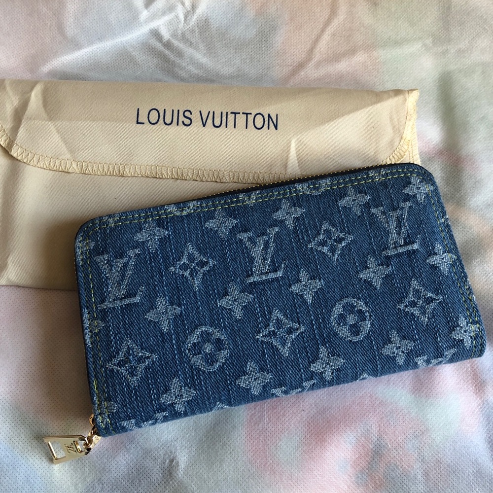 SOLD LV Zippy Wallet Denim